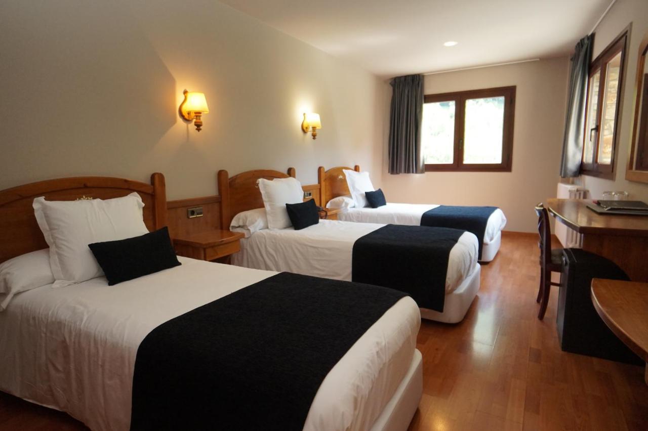 Hotel & SPA Niunit El Serrat Exterior foto